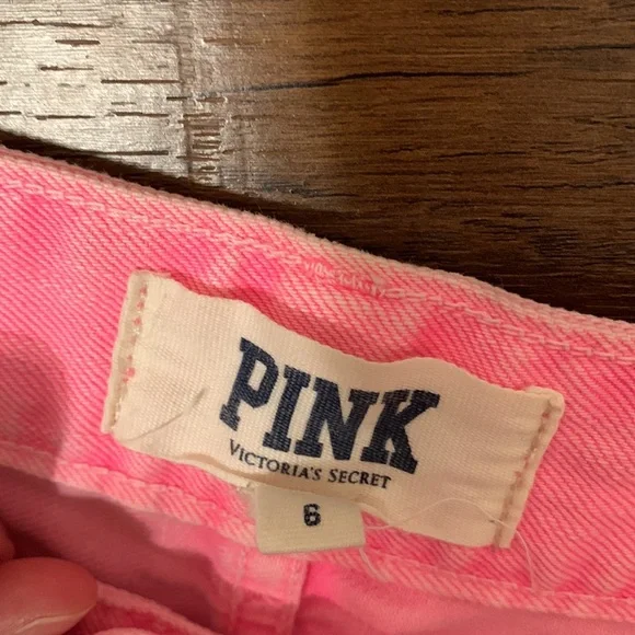 Victoria’s Secret pink cut off shorts - Picture 3 of 3